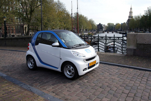 Elektrisierender Start: Car2go macht Amsterdam mobil.