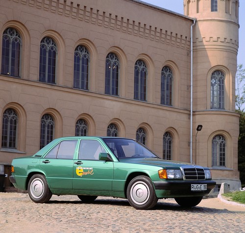Erprobungsfahrzeug Mercedes-Benz E 190 Elektro auf Rügen (von 1992 bis 1996).
