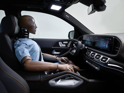 Mercedes-Benz Experimental-Sicherheitsfahrzeug ESF 2019. 