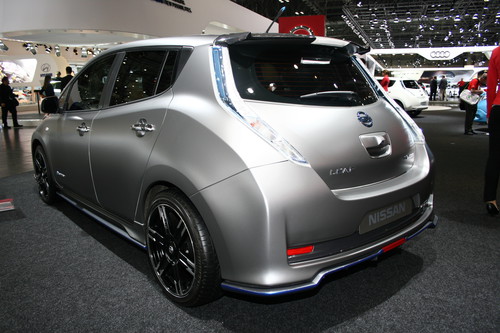 Nissan Leaf mit Nismo-Aero-Performance-Tuning-Kit.