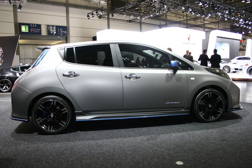 Nissan Leaf mit Nismo-Aero-Performance-Tuning-Kit.