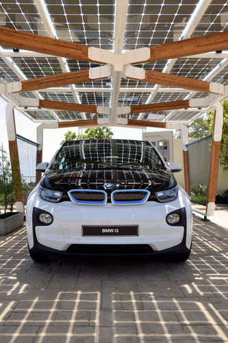 Solar-Carport für BMW i3, i8 und andere.