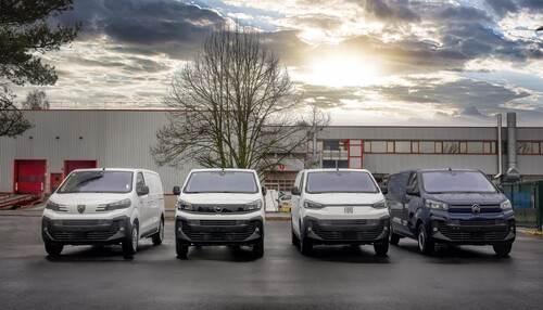 Stellantis fertig auch die Brennstoffzellenvarianten seiner mittelgroßen Transporter Citroën ë-Jumpy, Fiat E-Scudo, Opel/Vauxhall Vivaro Electric und Peugeot E-Expert in industrieller Serienproduktion.