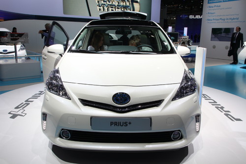 Toyota Prius+.